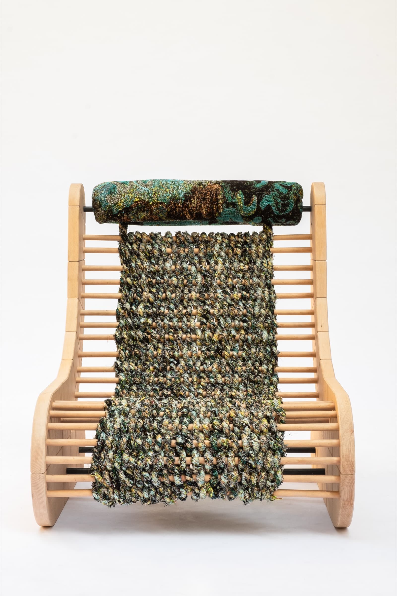 RSLT Toga Chair — side view